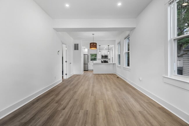 Photo - 3802 Parkwood St