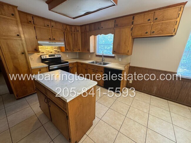 Photo - 236 20th Ave NW