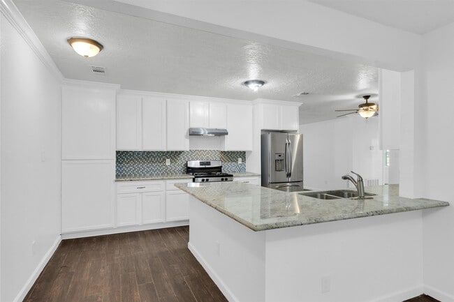 Photo - 21630 Punkin St