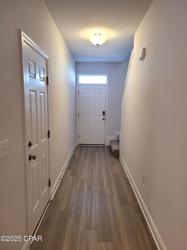 Photo - 1874 Pointe Dr