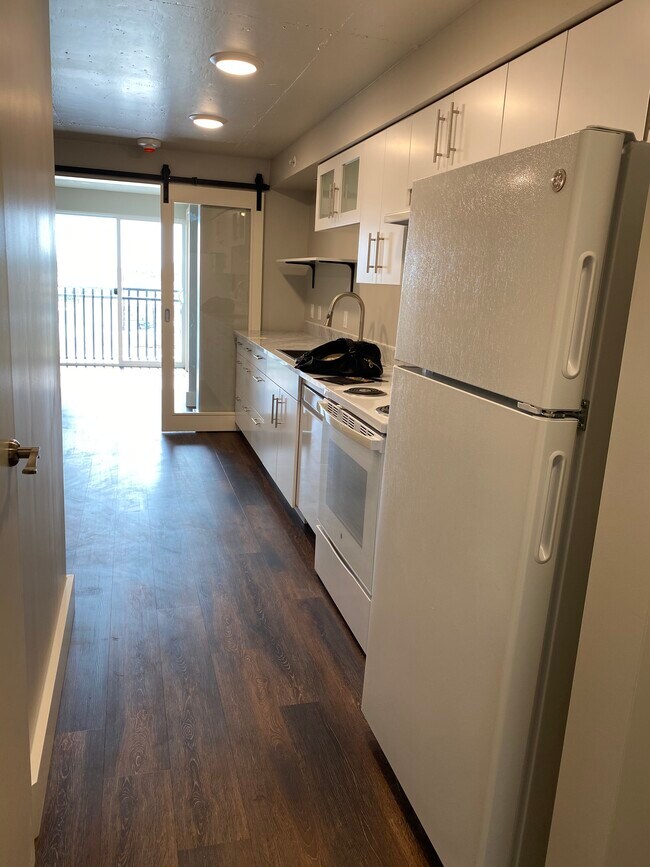 Photo - 803 Waimanu St Unit A