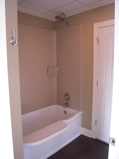 Suites of Larue