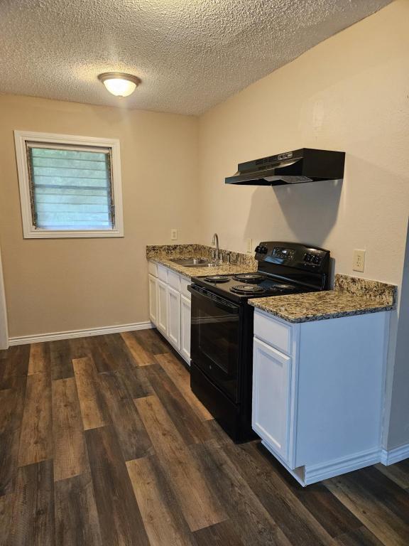 Photo - 817 Cresthill Rd