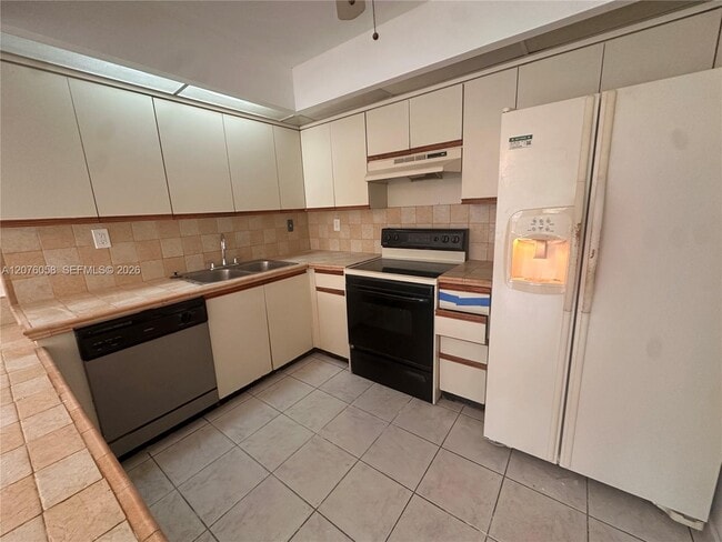 Photo - 8810 SW 132nd Pl Unit 401DN