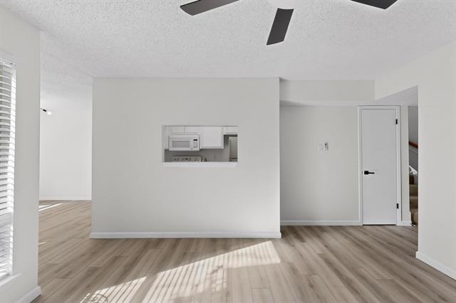 Photo - 2018 Warnford Pl