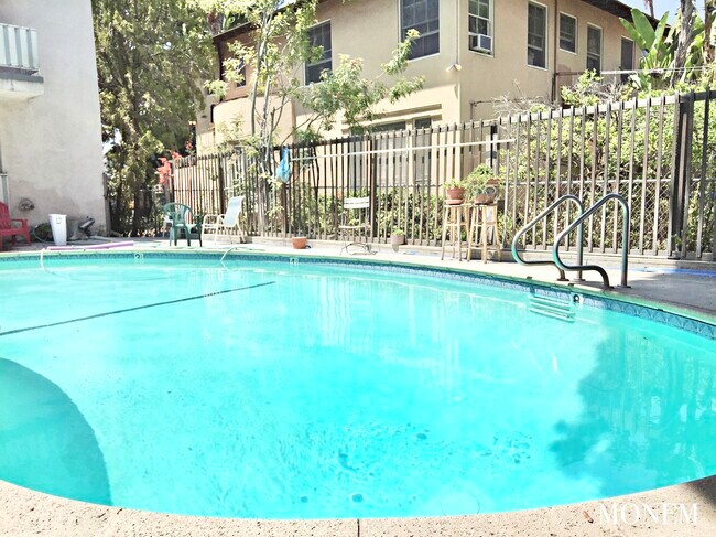 Photo - 1808 N Harvard Blvd