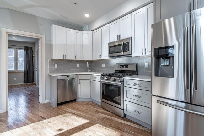 Photo - 2045 N College Ave