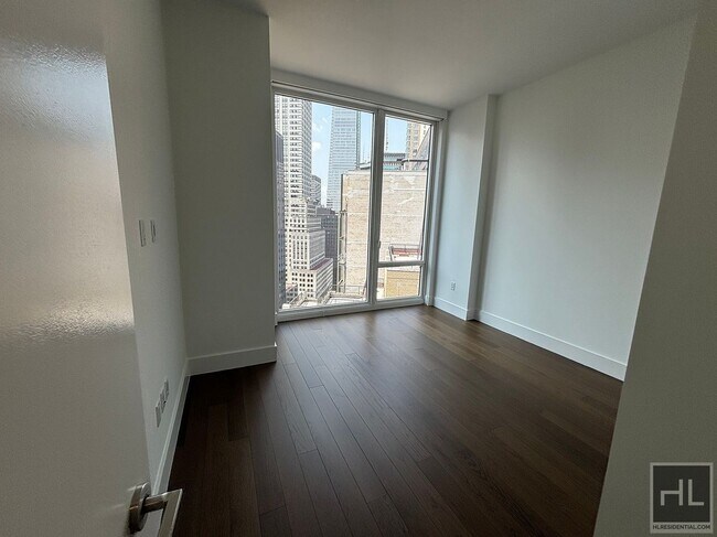 Photo - East 44th Street Unit PHM