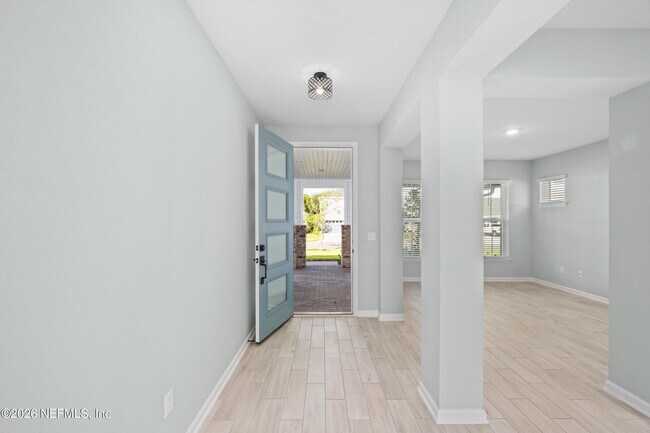 Photo - 812 Windley Dr