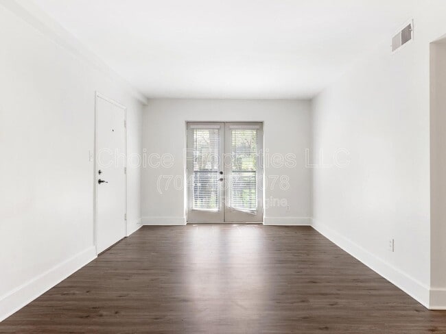 Photo - 227 N Dotger Ave Unit 10