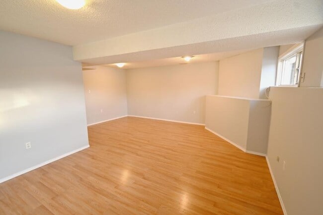 Photo - 2 bedroom in Prince George BC V2L 2V6