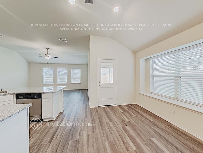 Photo - 14464 Artisan Dr