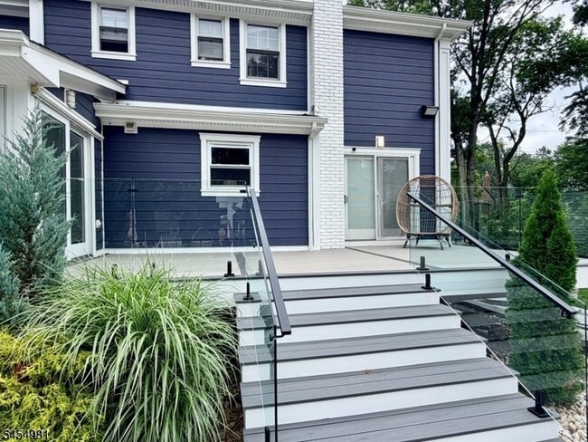 Photo - 43 Edgewood Ave