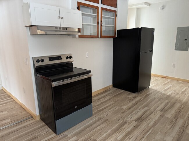 103 New St Unit 1