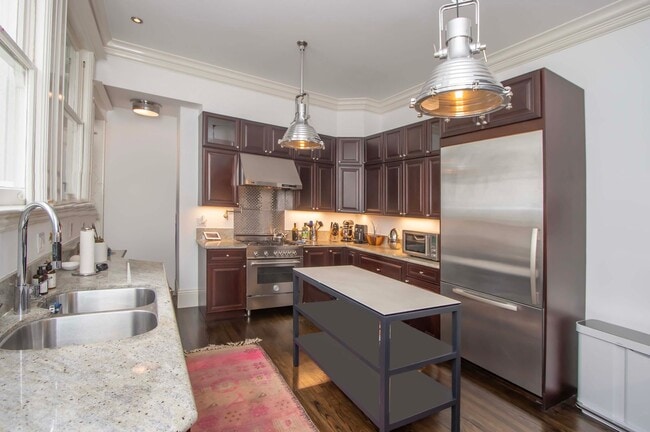 Photo - Coming Soon Stunning 3bed/2.5bath level flat in Pacific Heights