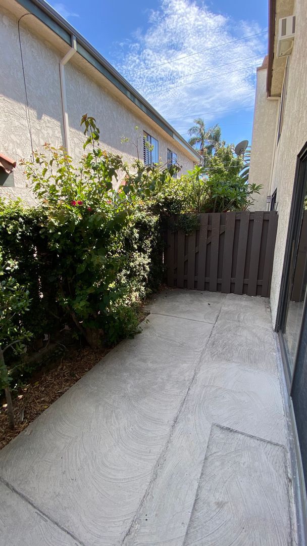 Photo - Spacious and Renovated Santa Monica Townho... Unit 4
