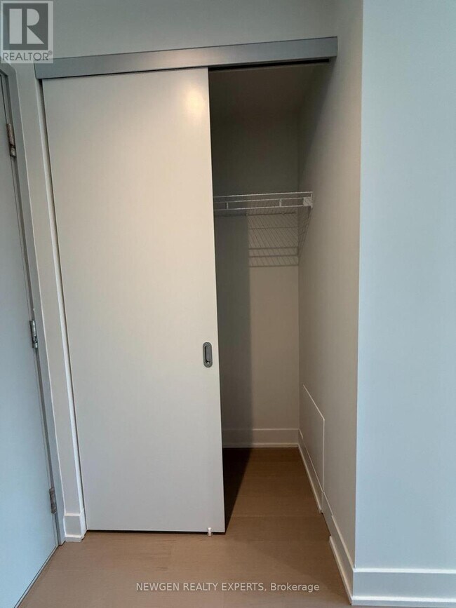 Photo - 322 Dupont St Unit 301