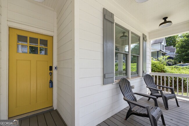 Photo - 254 Lamon Ave SE