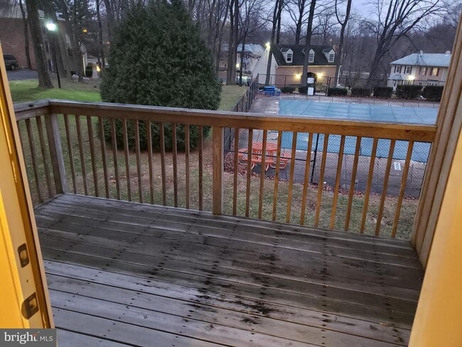 Photo - 76 Shetland Cir
