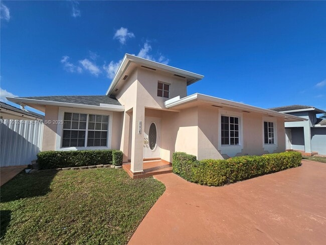 Building Photo - 894 NW 134th Pl