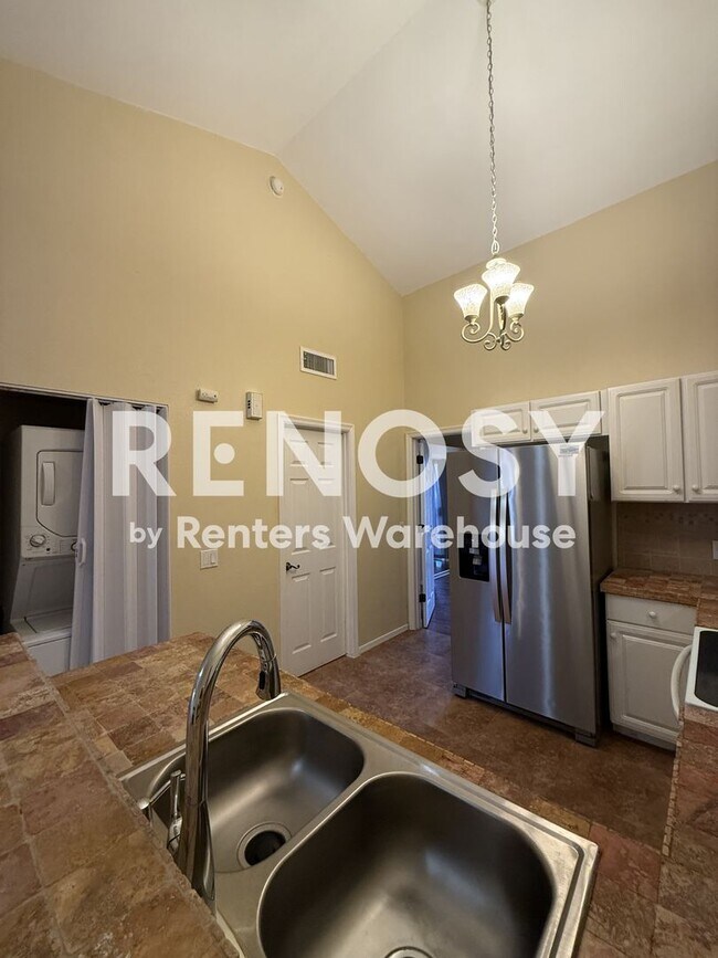 Photo - 8111 W Wacker Rd