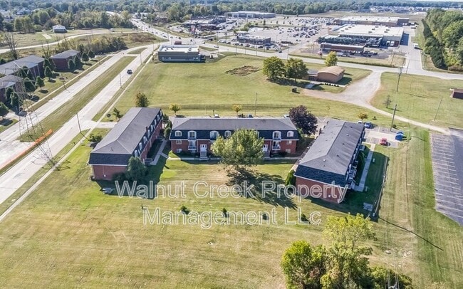 Building Photo - 2104 Tower Blvd Unit #102