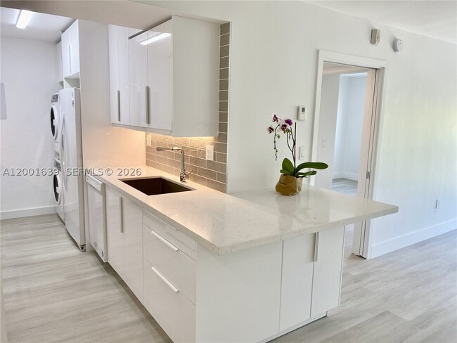 Photo - 255 Galen Dr Unit 3D