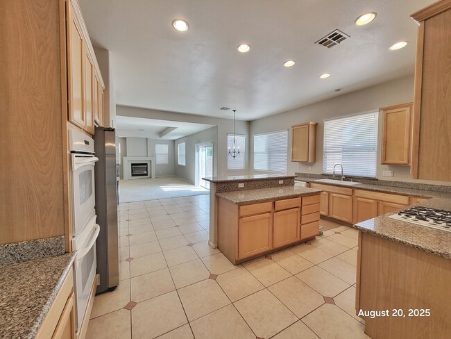Photo - 10756 Tapestry Winds St