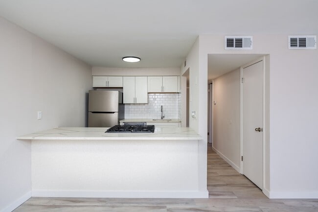 The Oaks Apartments