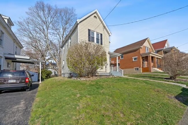 Photo - CHEVIOT:  Adorable 2+ bed 1.5 bath 2 story w 2 car garage