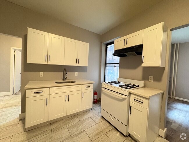 Building Photo - 12 Bergen Ave Unit 13 Rental