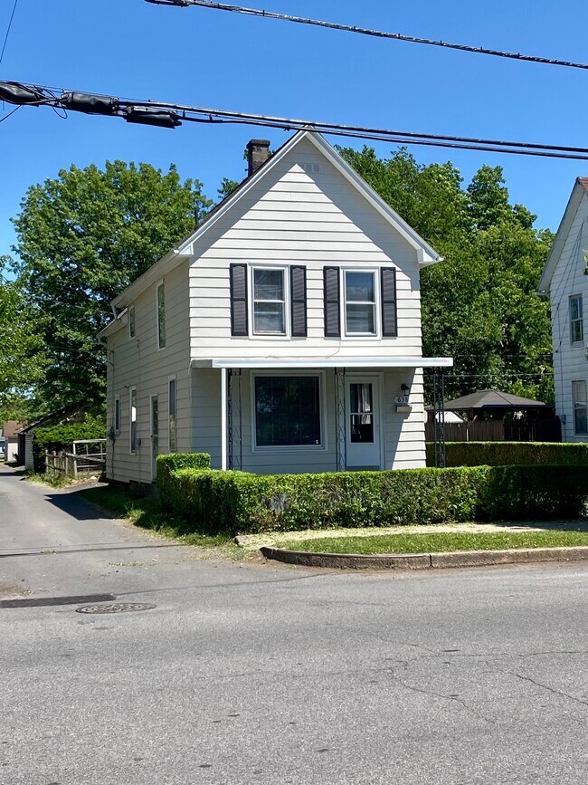 638 Grier St Rental House Rental in Williamsport, PA