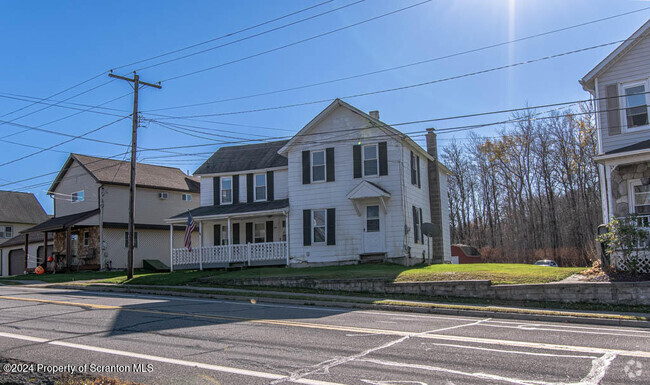 Building Photo - 109 Main St Rental