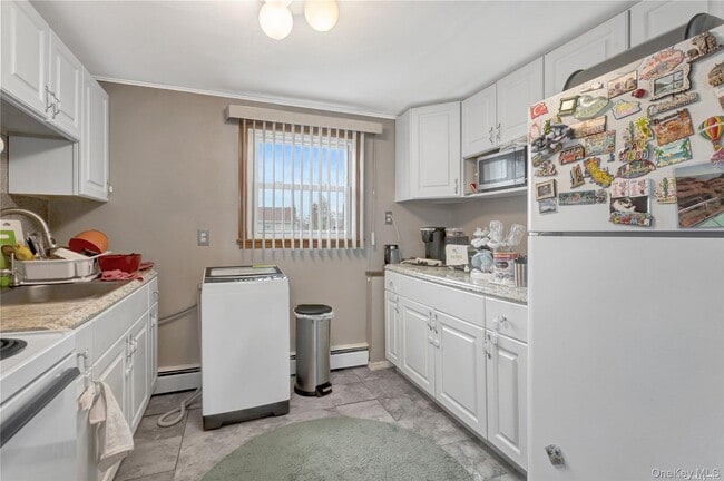 Photo - 175 Wickfield Ln