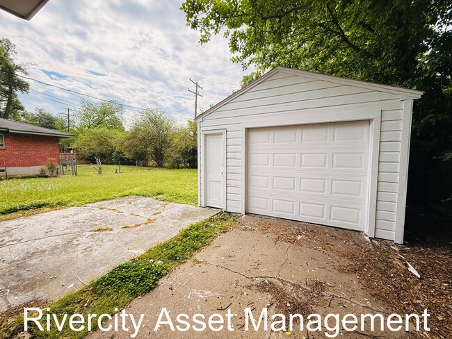 Photo - 4223 Cherrydale Rd