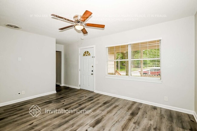 Photo - 1501 Juanita Dr
