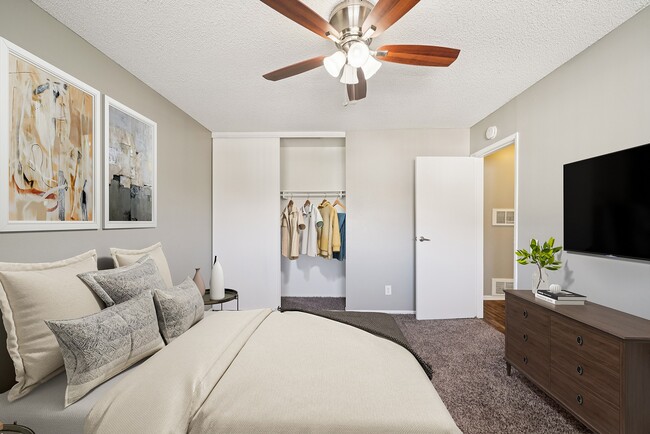 Dwell Apartment Homes