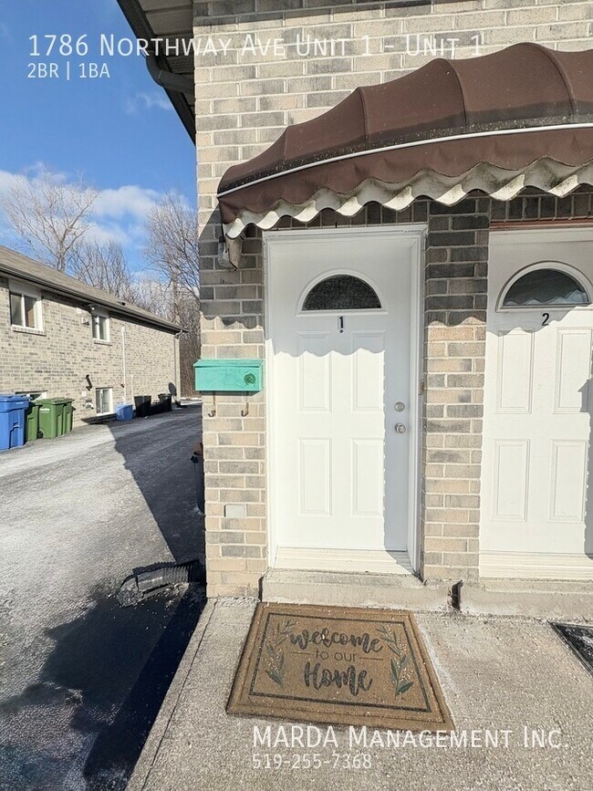 Photo - SPACIOUS 2 BED/1 BATH MODERN LOWER LEVEL SUITE! +HYDRO, GAS & WATER! Unit 1