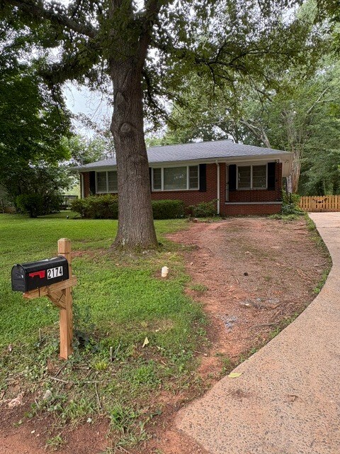 Photo - 2174 Trailwood Dr