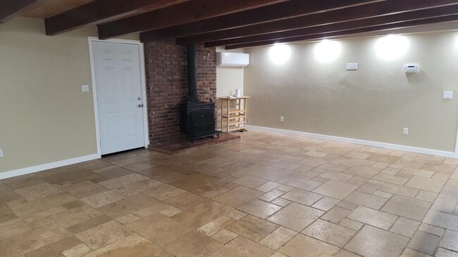2637 Granger Ave