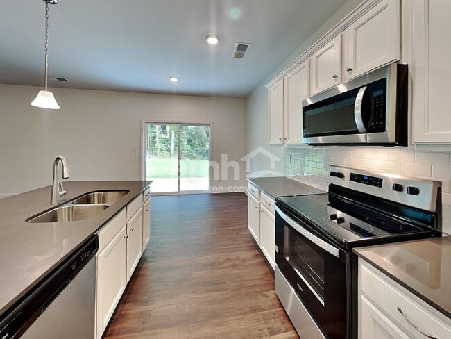 Photo - 7325 Garrett Ct