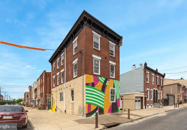 2723 E Huntingdon St Unit 3rd Floor