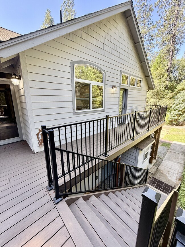 Photo - 11992 Willow Valley Rd House