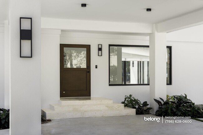 Photo - 8800 SW 118th St