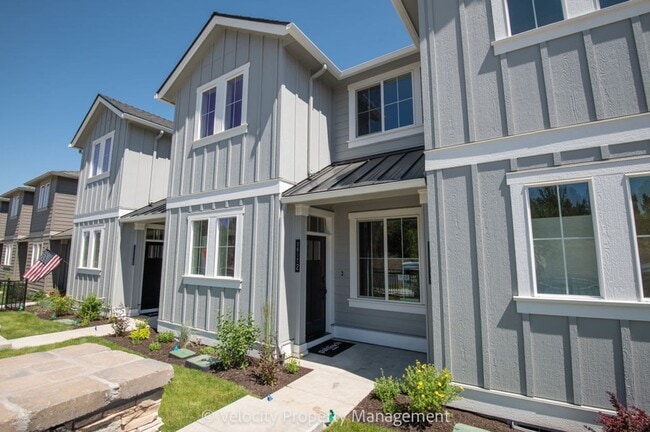 Photo - 3032 NE Terreo Pl Unit #2