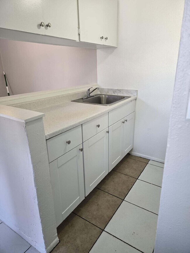 Photo - 1020 S 3rd Ave