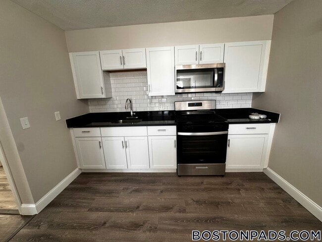 Photo - 18 Waugh St Unidad 9