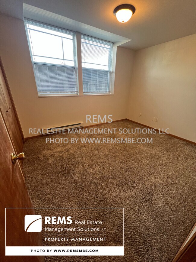 Golden Eagle Apartments