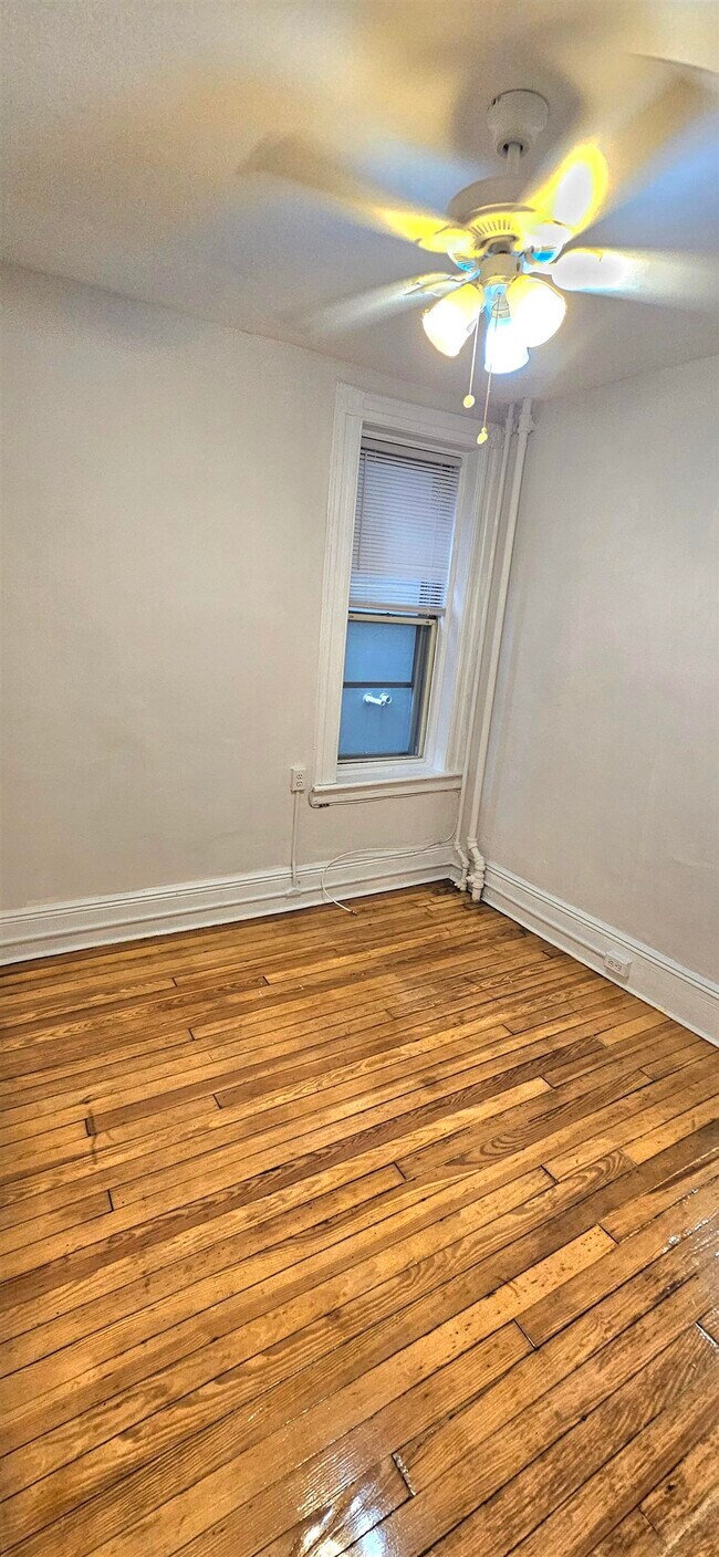 Photo - 327 Jackson St Unit 7