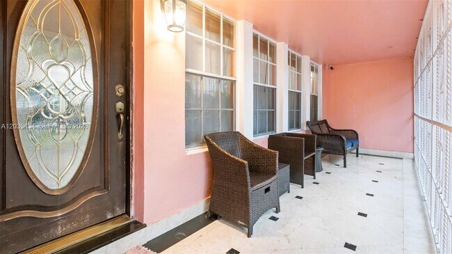 Photo - 315 NW 124th St